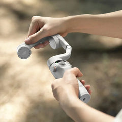 مثبت ثلاثي المحاور للهواتف الذكية DJI OSMO Mobile 6 - رمادي بلاتيني