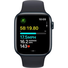 ساعة Apple Watch SE (الجيل الثاني) بنظام تحديد المواقع العالمي (GPS)، هيكل من الألومنيوم منتصف الليل مقاس 44 ملم مع حزام رياضي منتصف الليل - M/L