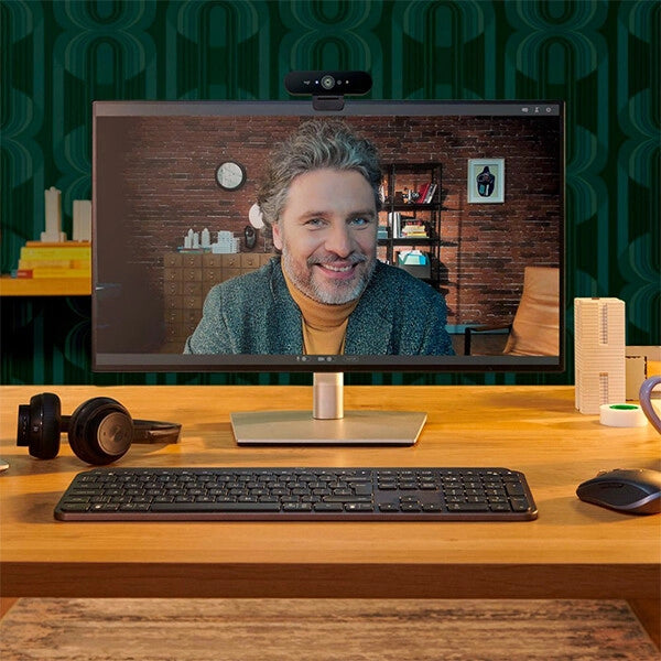 Logitech 4K Pro Webcam with Noise-Canceling Mic