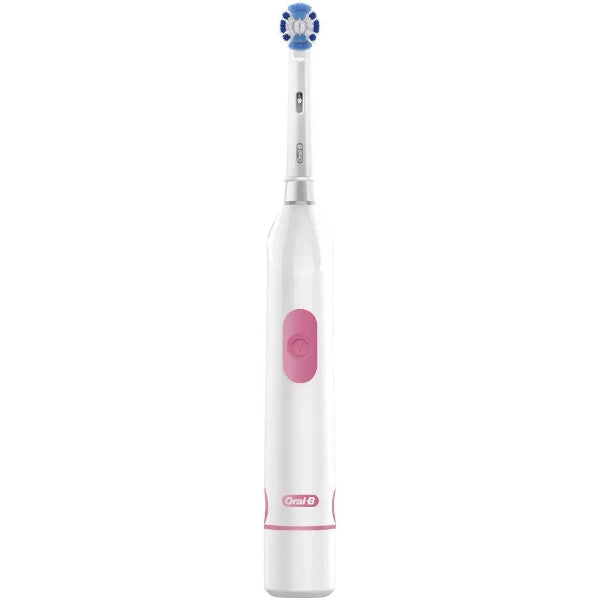 Oral-B Easy Clean Electric Toothbrush with Batteries & Brush Head