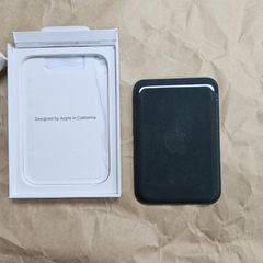 Used Apple FineWoven Wallet with MagSafe for iPhone