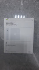 محول طاقة Apple 140W USB-C مستعمل - أبيض
