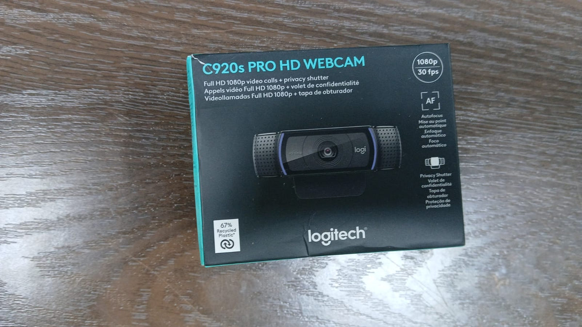 Used Logitech C920s PRO Webcam Full 1080p HD video calls with privacy shutter - Black