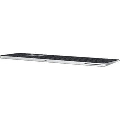 Used Apple Magic Keyboard with Touch ID and Numeric Keypad (USB-C) – Black
